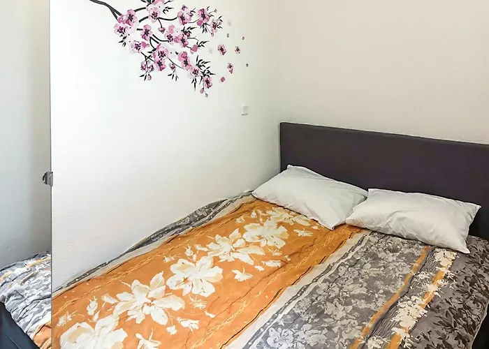2 Bedroom Amazing In *