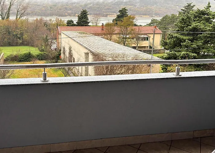 2 Bedroom Amazing In Tribalj (Primorsko-Goranska)